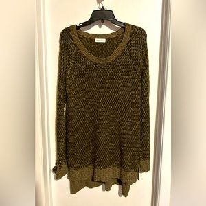 Grace and Lace long-fitted tunic sweater Sz L
